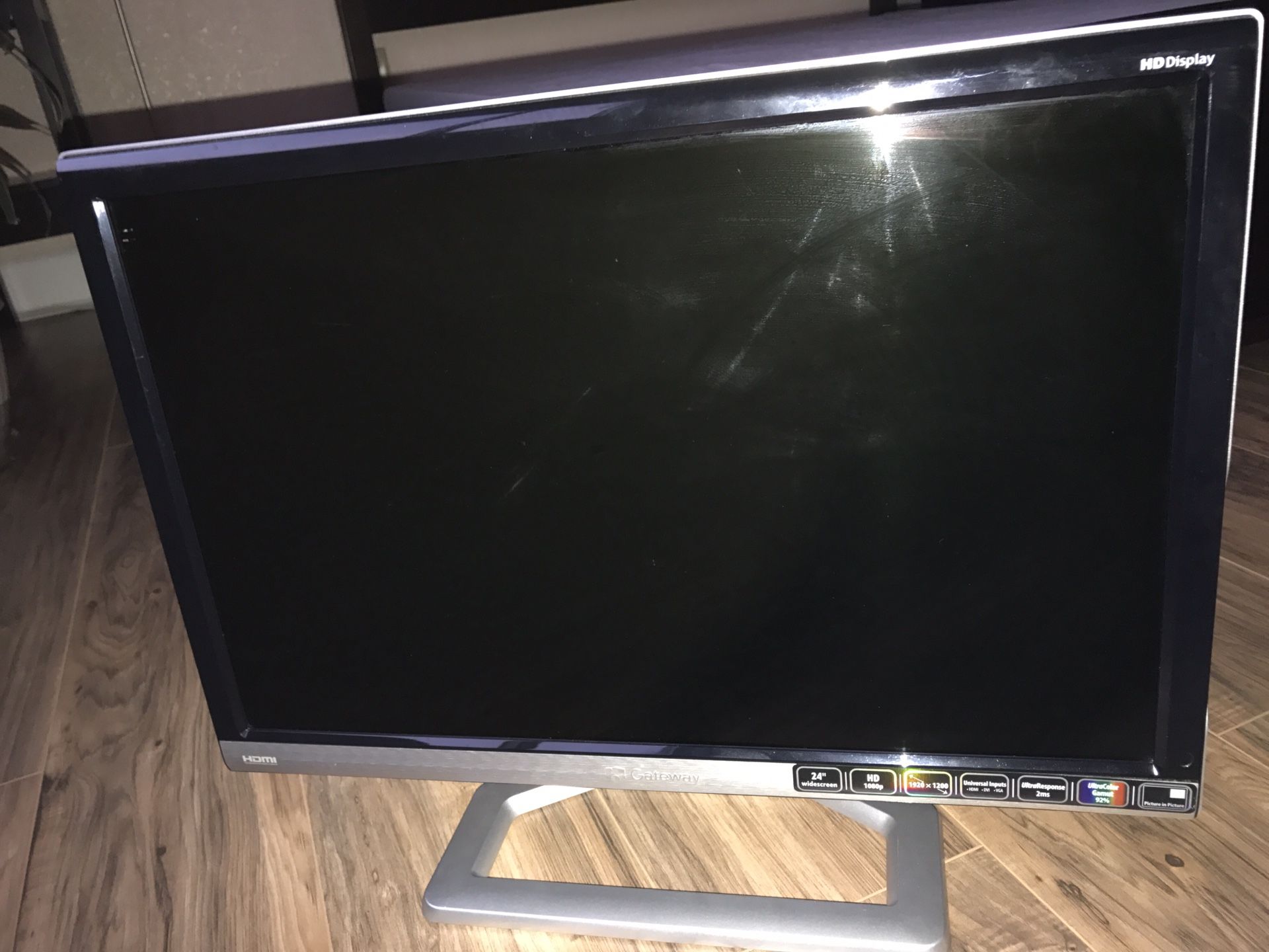 Gateway LP2424 24" LCD Monitor