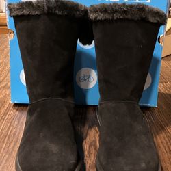 Skechers Boots 