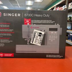 Singer | 6700C Heavy Duty 