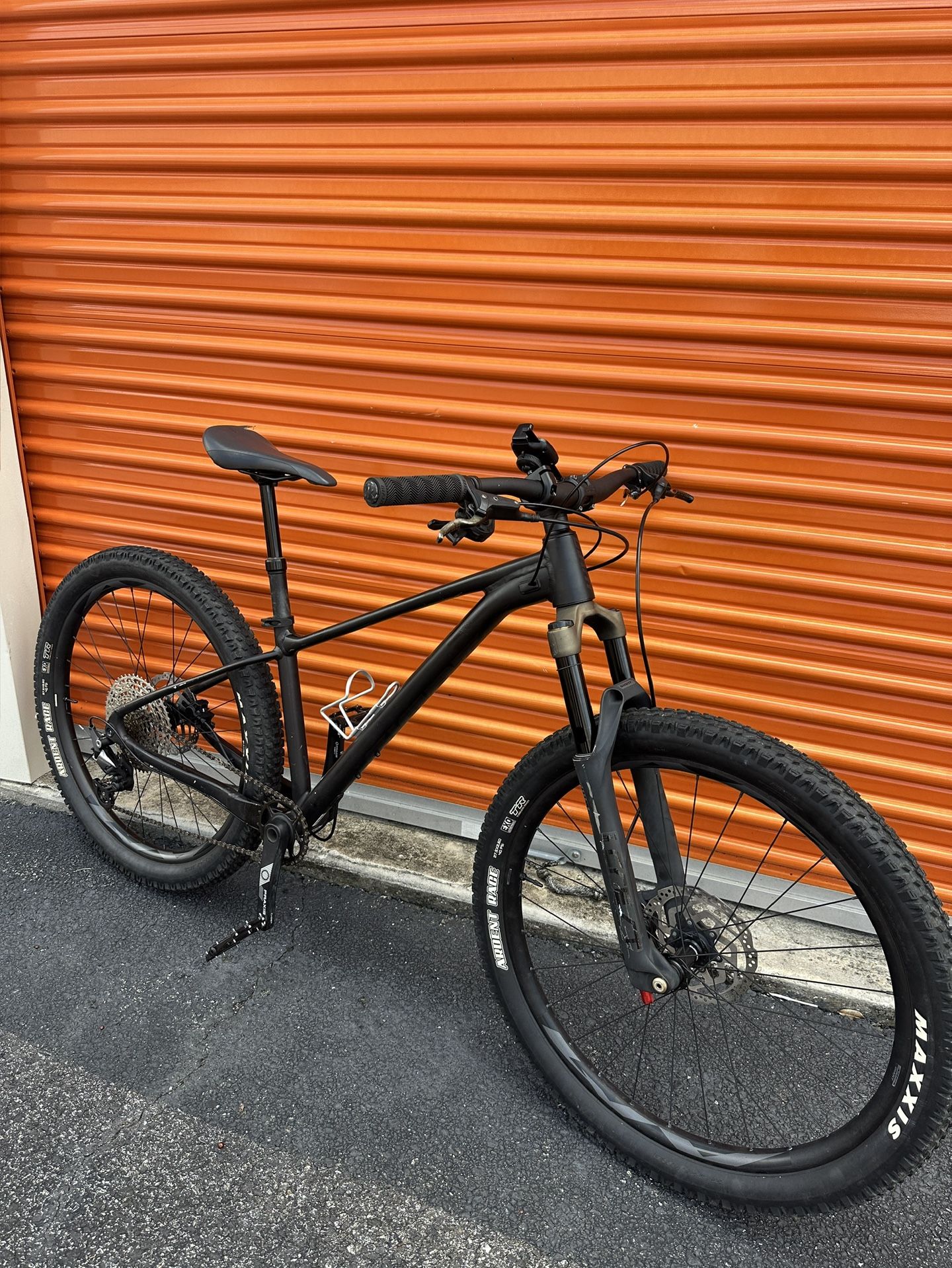 Giant Fathom 29 1 Hardtail Mountain Bike Size M 