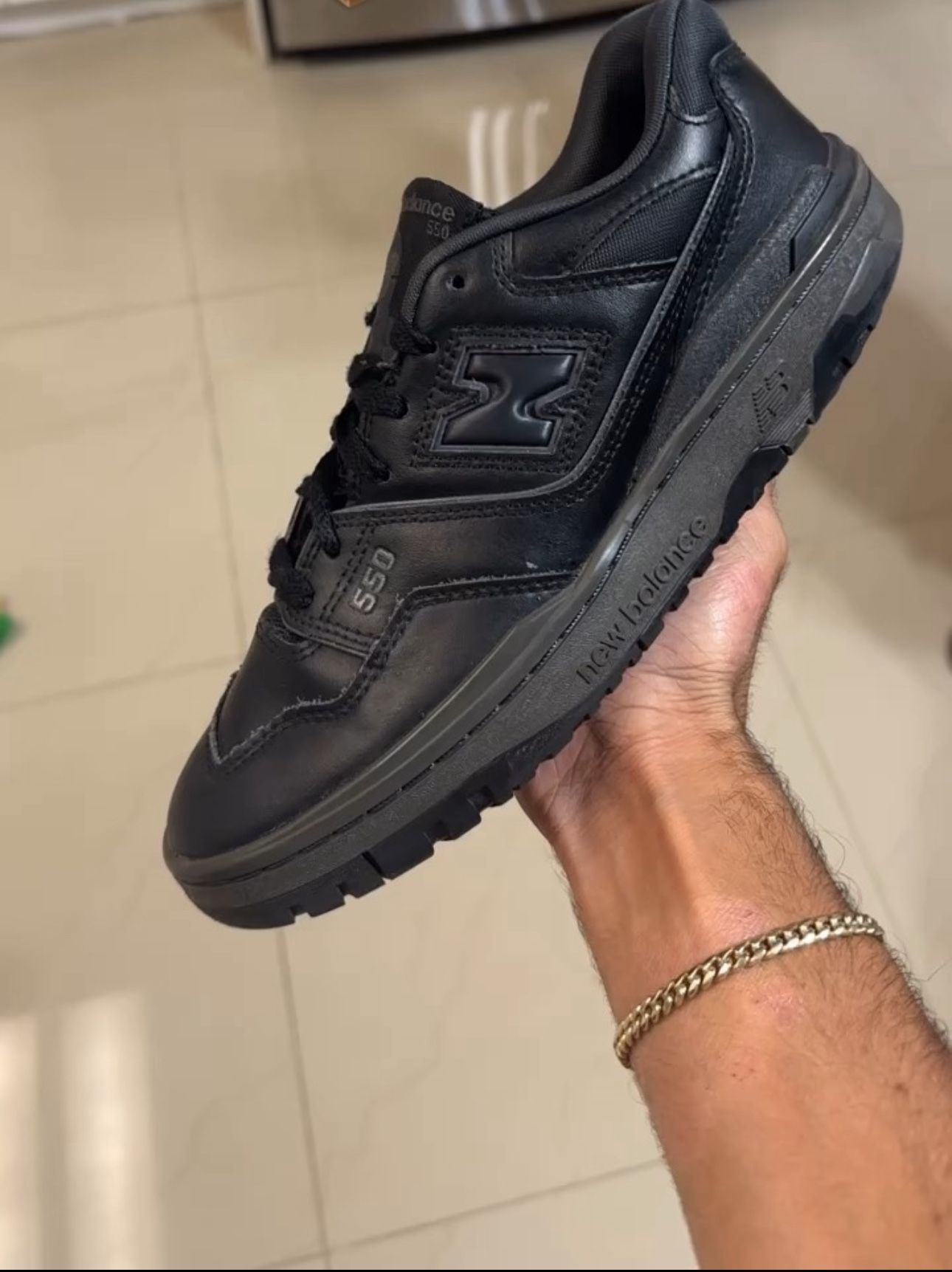 550 new balance used bad bottoms size 7