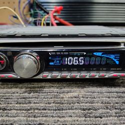 JVC KD-G320
CD receiver with MP3/WMA playback