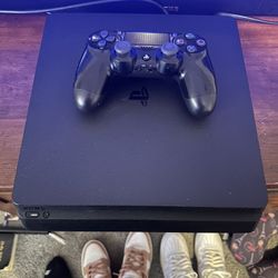 PS4