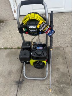 2900 Rioby power washer