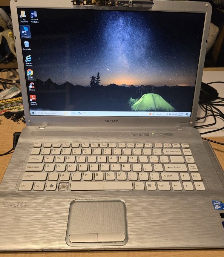 Sony VAIO 💻 LAPTOP VGN-NW270F ( SELL for PARTS ).? work well but post for parts.