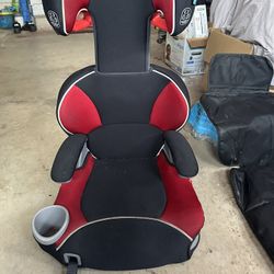 Graco car seat with seat pad