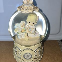 Precious Moments Musical Globe 