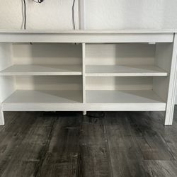 Entertainment center With 4 Open Shelves 