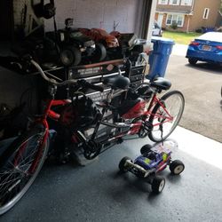 New Double Bike Comes With New Helmets 260