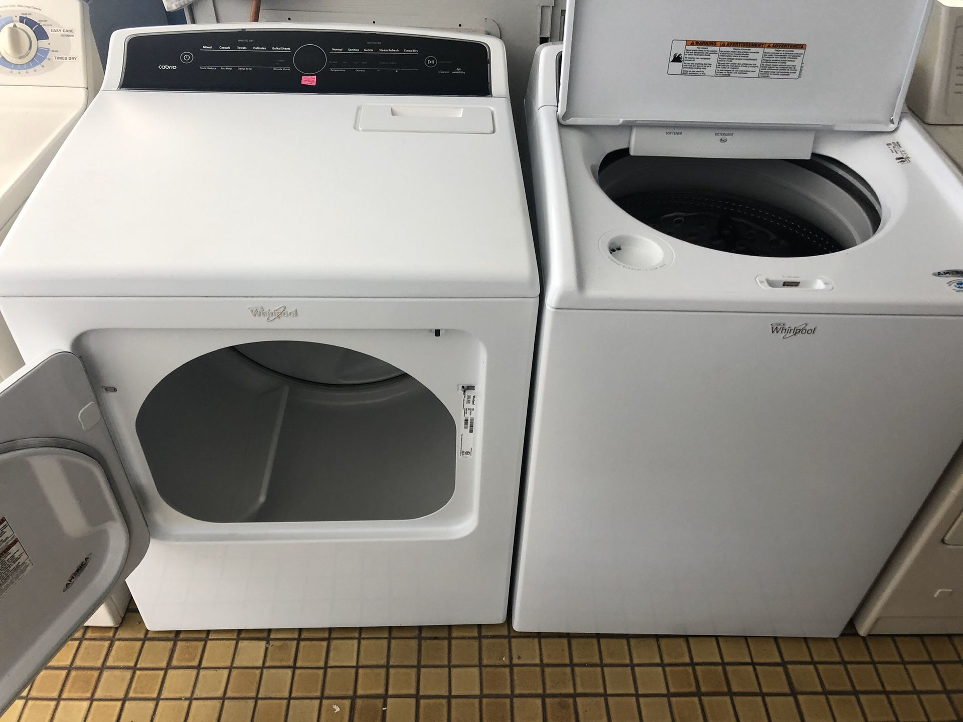 Whirlpool cabrio washer and electric dryer