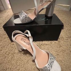 White shimmer heels, size 7, new in box