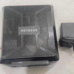 Netgear 85 Router Nighthawk Pre-Owned C7000v2 WiFi Cable Modem AC1900 