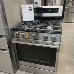Lg Freestanding Gas Range With Air Fry