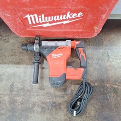 Milwaukee Rotary Hammer Drill 