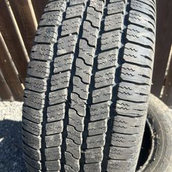 3 Tires 265/60/R18 Good Condition 