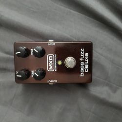 Mxr Bass Fuzz Deluxe Pedal