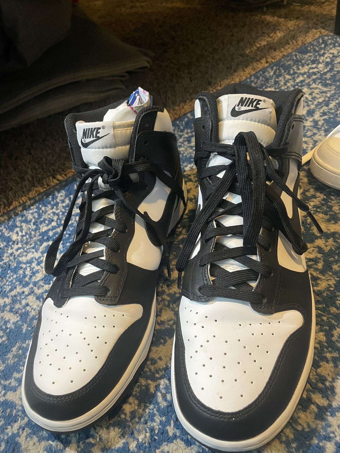 Dunk Nike Shoe