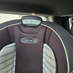 Graco Extend2Fit® 3-in-1 Car Seat