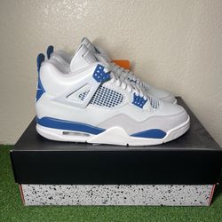 Jordan 4 Military Blue Size 10.5M