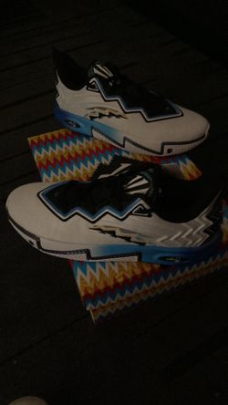 Anta  Kai 2 . Basketball. Size 10 1/2