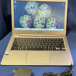 Asus Zenbook UX330U Core i5 8th Gen - Windows  11