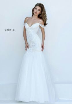 Wedding Gown (or prom)