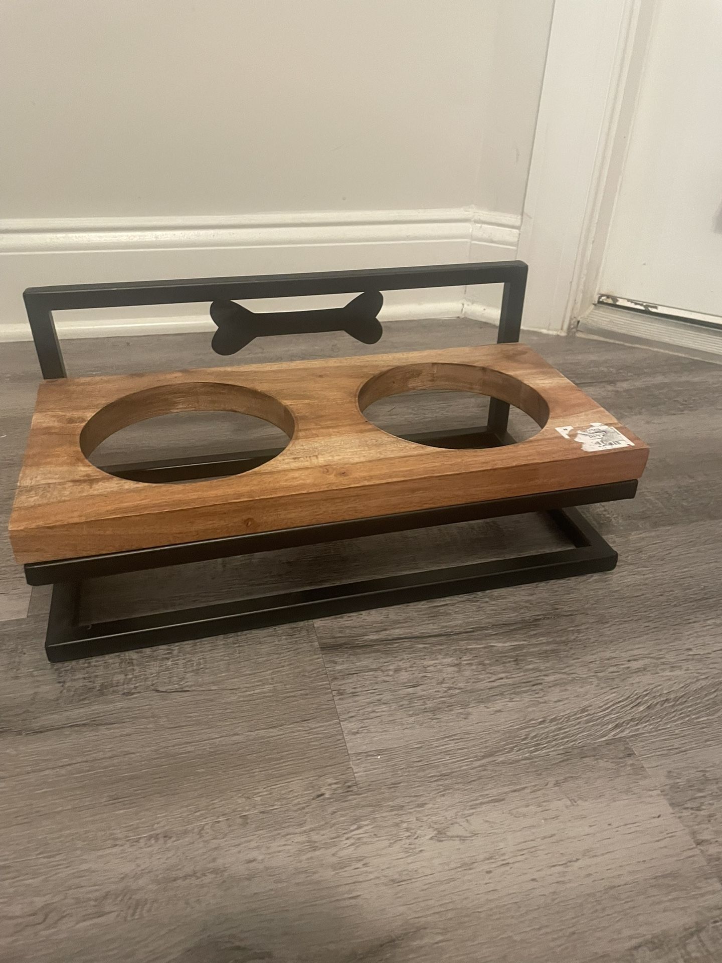 Puppy Feeder