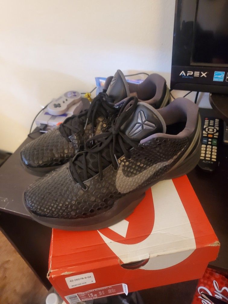 Nike Kobe 6 Blackout Size 13
