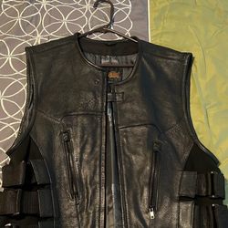 Street & Steel Men’s Leather Motorcycle Vest