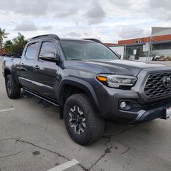Toyota Tacoma 