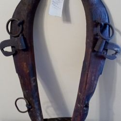 Primitive Hames/yoke