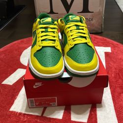 Nike Dunk Low “Reverse Brazil”  New DS Size 9.5 Men $110
