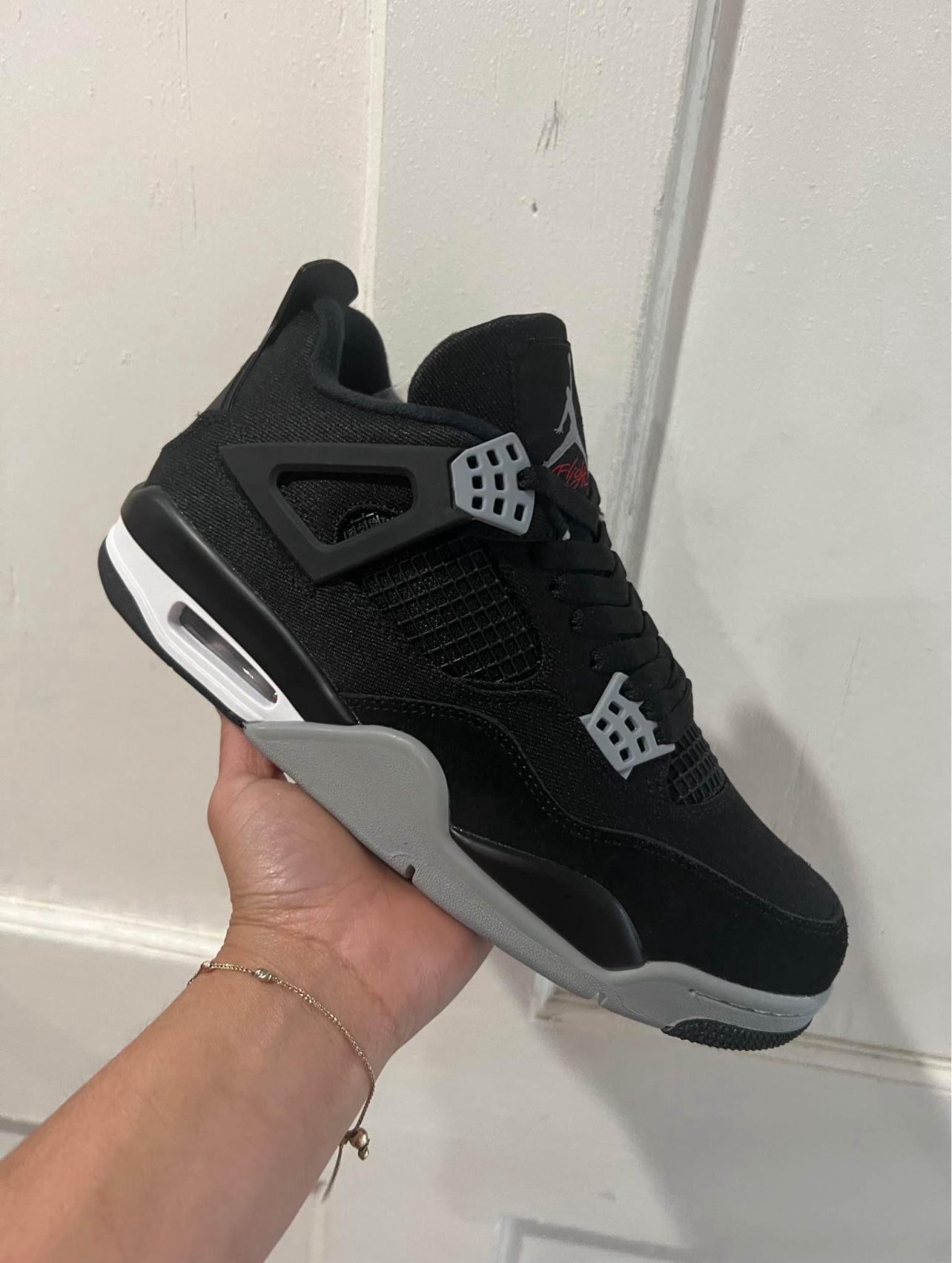 Jordan 4