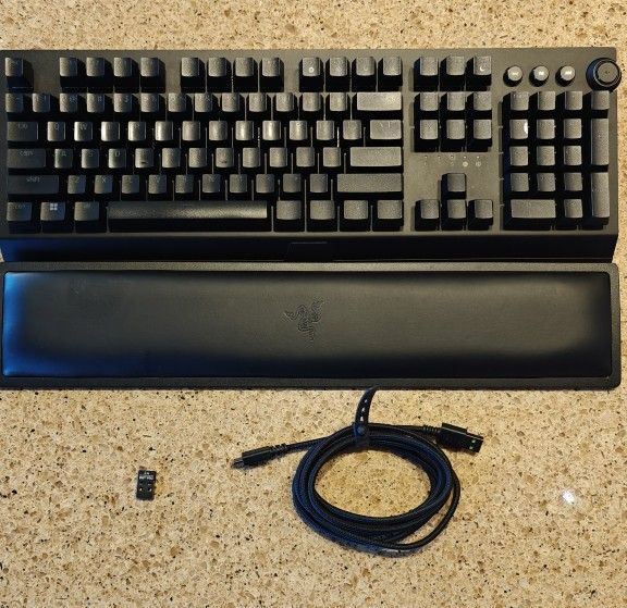 Razer BlackWidow V3 Pro (Yellow Switch) – $55 – Pickup Only