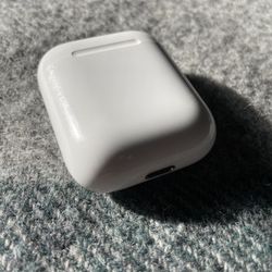 Apple AirPods 