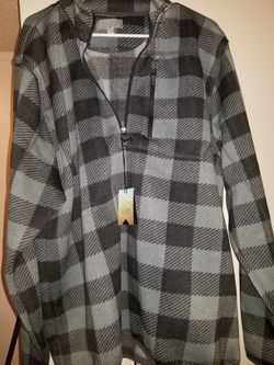 Nwt Ocean Coast men pull over size 2xl