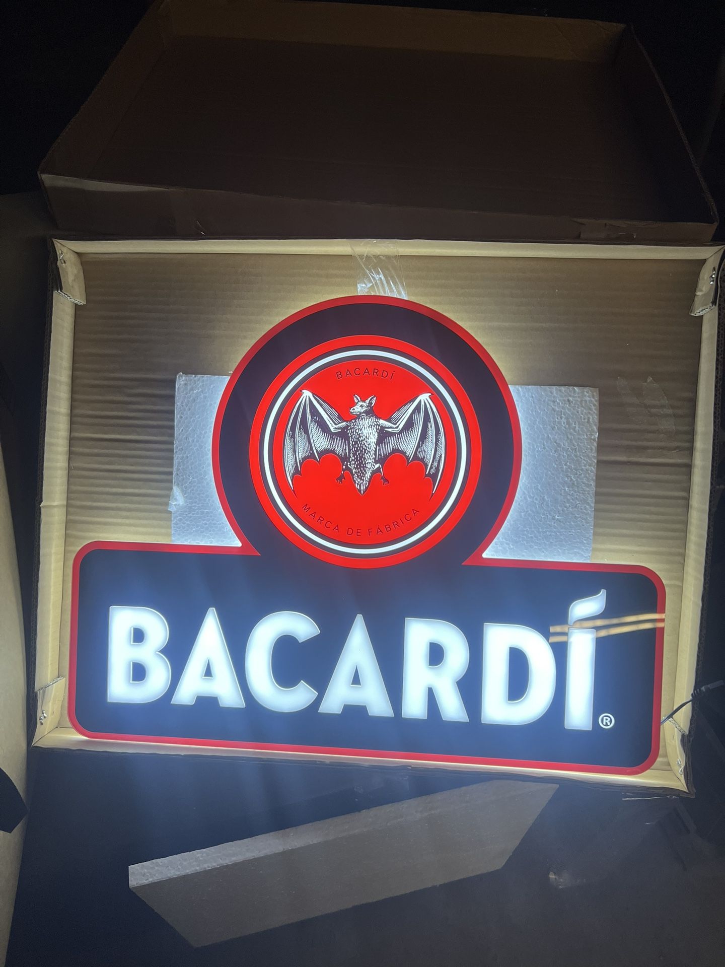 🥃 Bacardi Neon Sign💥💥