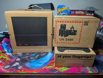 Steam Machine 512gb with 2 controllers