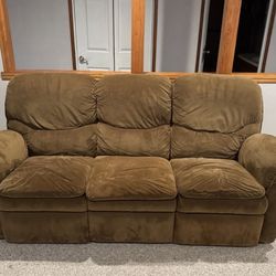 Reclining sofa