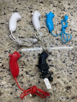 Nintendo Wii Controller Nunchucks