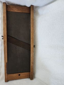 Antique sauerkraut/vegetable cutter.