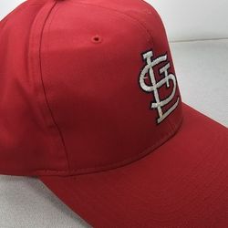 VINTAGE ST. LOUIS CARDINALS STARTER CAP

