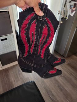 Women's boots