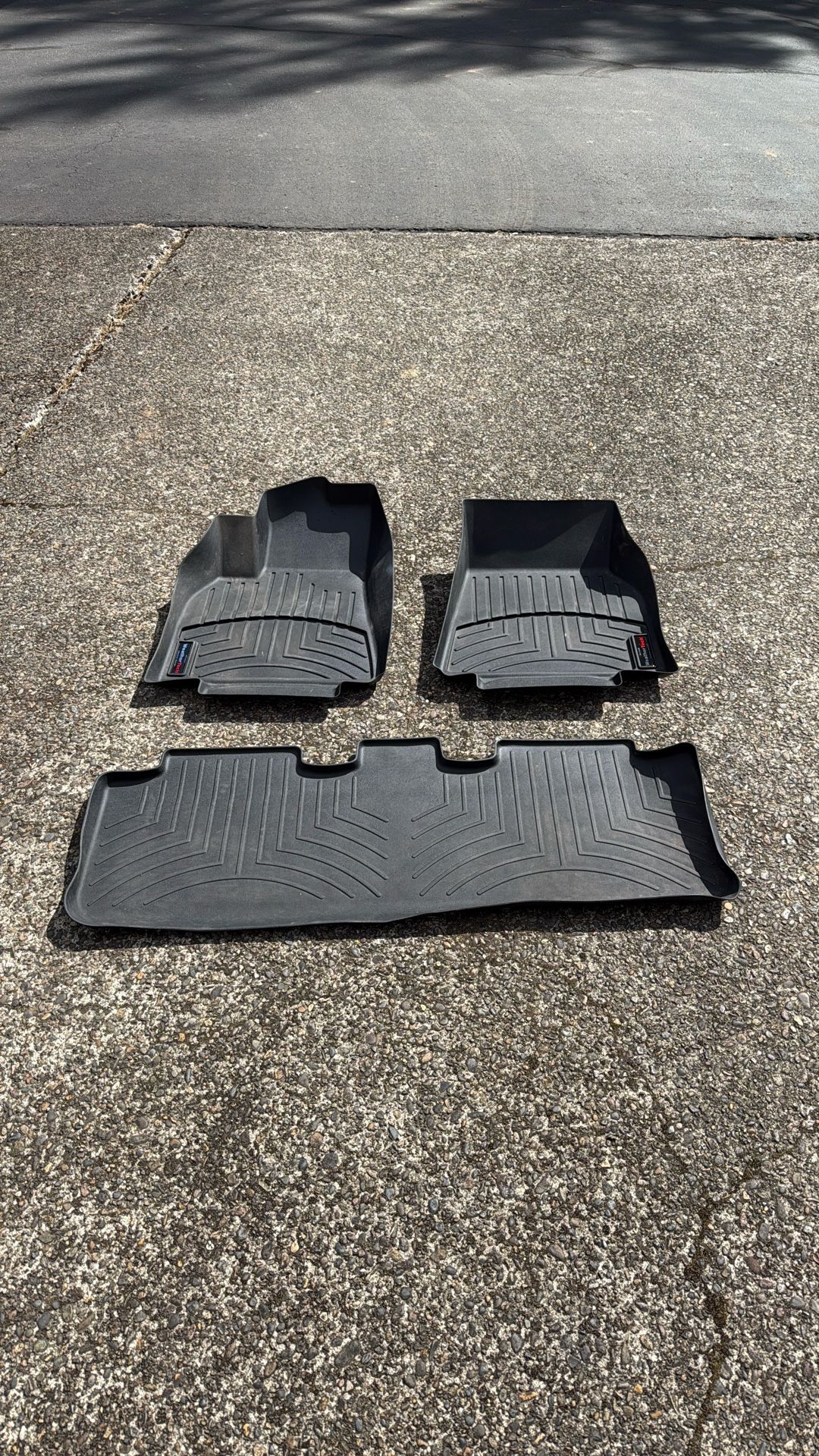 Tesla Model Y Weather tech Floor Mats