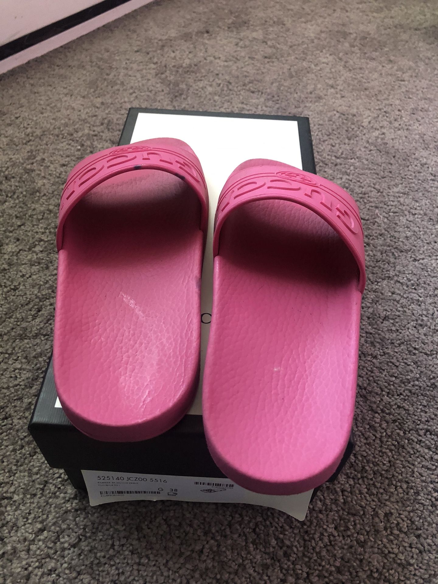 Gucci Pink Slides Size 38