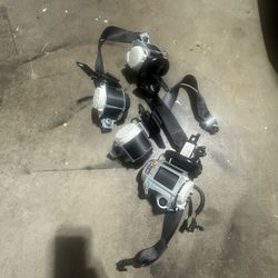 2016-2024 6th Gen Camaro OEM GM seatbelts 