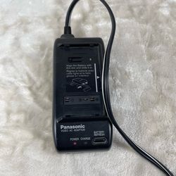 Panasonic Model PV-A17 Video AC Adapter VHS Camcorder Battery Charger TESTED