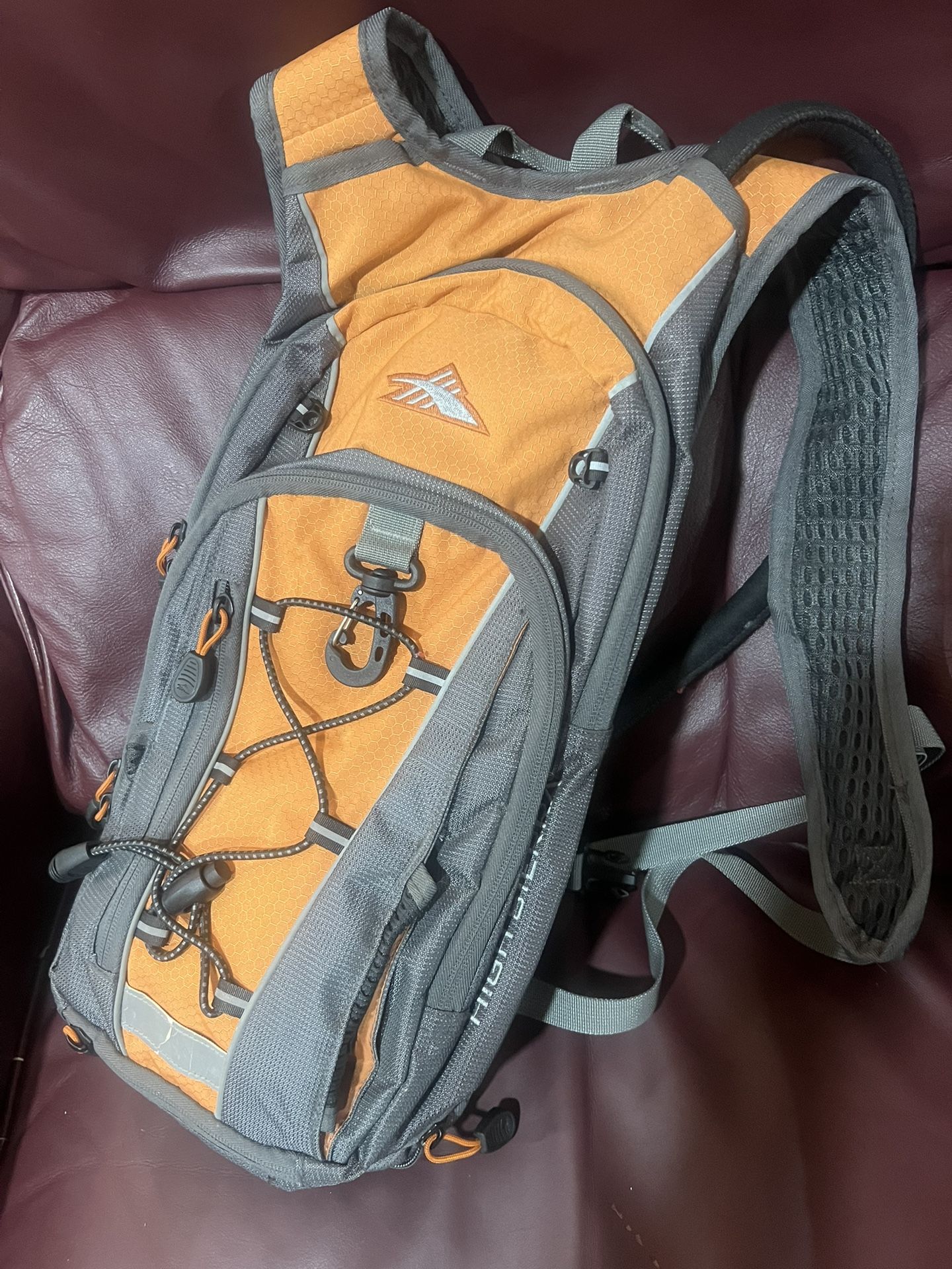 High Sierra Hydrahike 2.0 Hydration Backpack