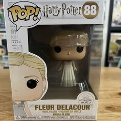 Fleur Delacour Yule Ball Harry Potter Funko Pop #88 Wizarding World Goblet Fire