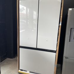 Samsung French Door White Glass Bespoke Refrigerator In Counter Depth 